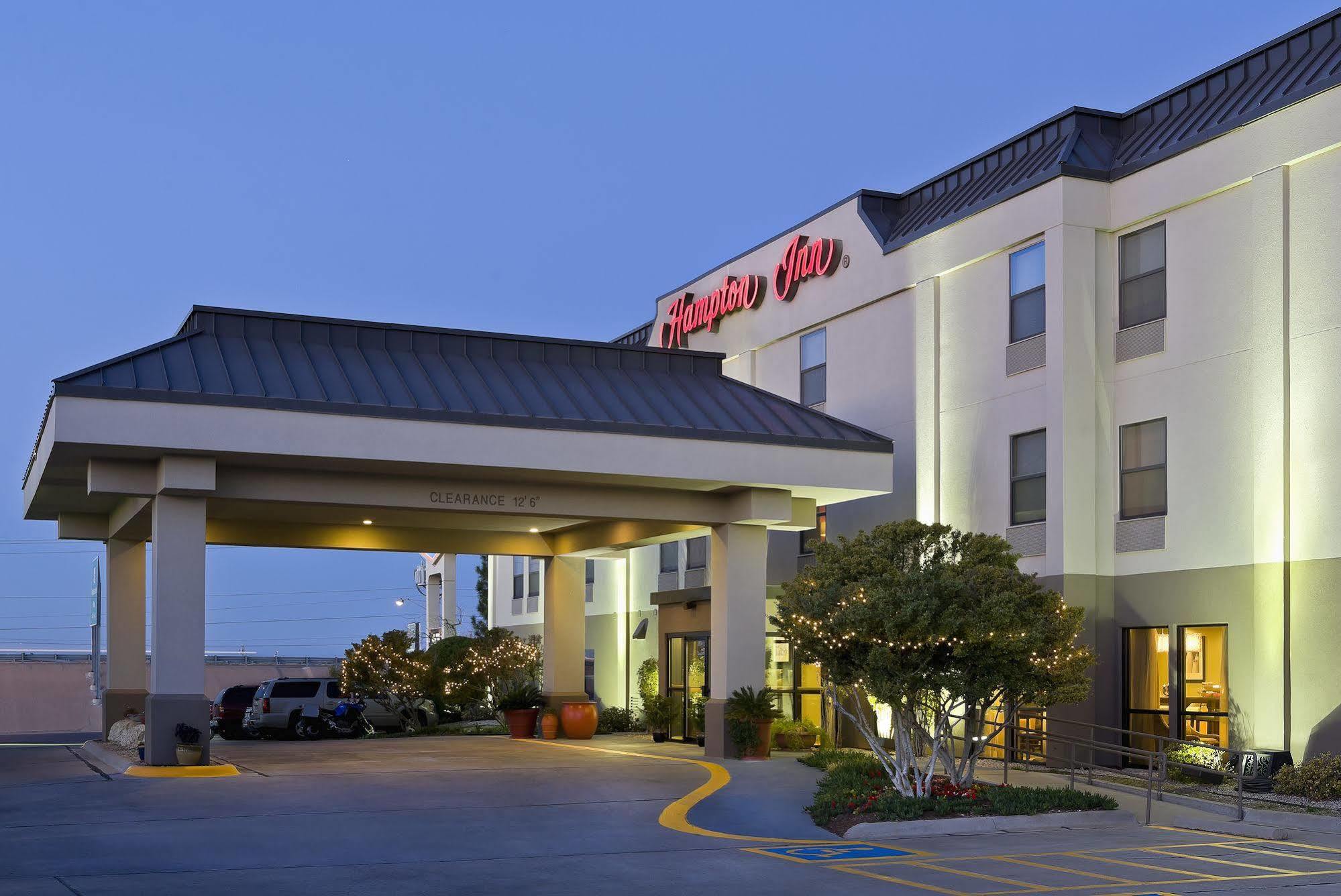 Hampton Inn San Angelo Bagian luar foto