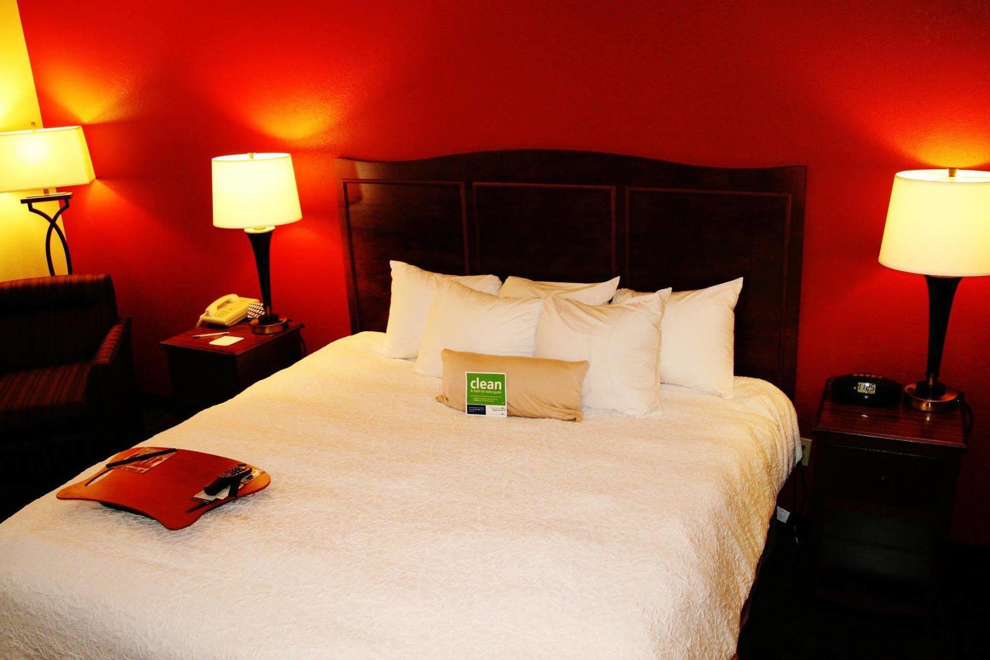Hampton Inn San Angelo Bagian luar foto